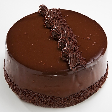 Dengeli Tat Profili 6–9 Kişilik Çikolatalı Yaş Pasta